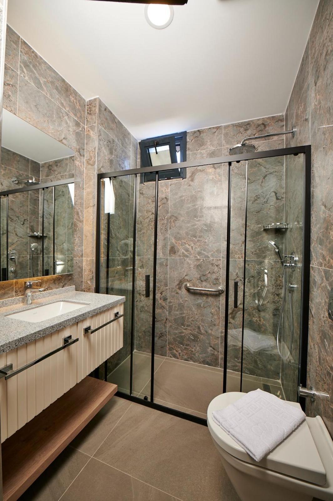 Livinton Istanbul Atasehir Hotel Room photo